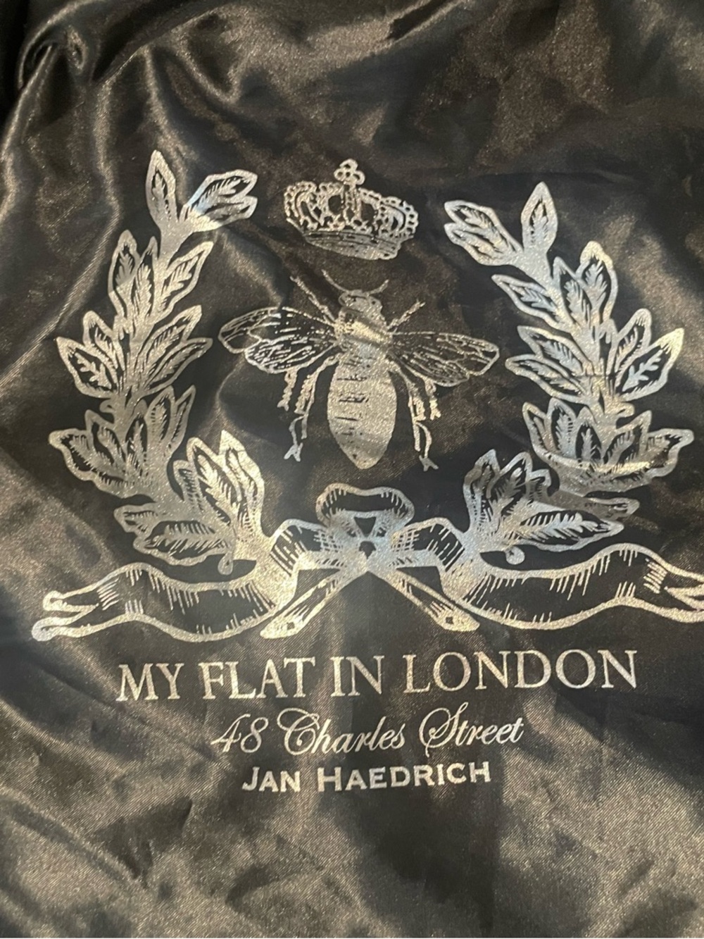 My Flat In London - Jan Hedrick Metallic Pewter Tote Bag with Crown Detail👑👑 - Picture 13 of 13